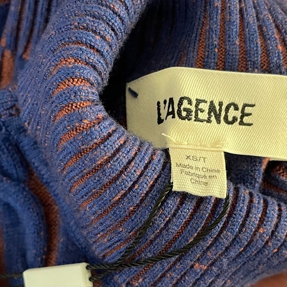 NWT L’AGENCE Women’s Ciela Midi Cable Knit Sweater Turtle Neck Blue Rust Size XS - Picture 8 of 9